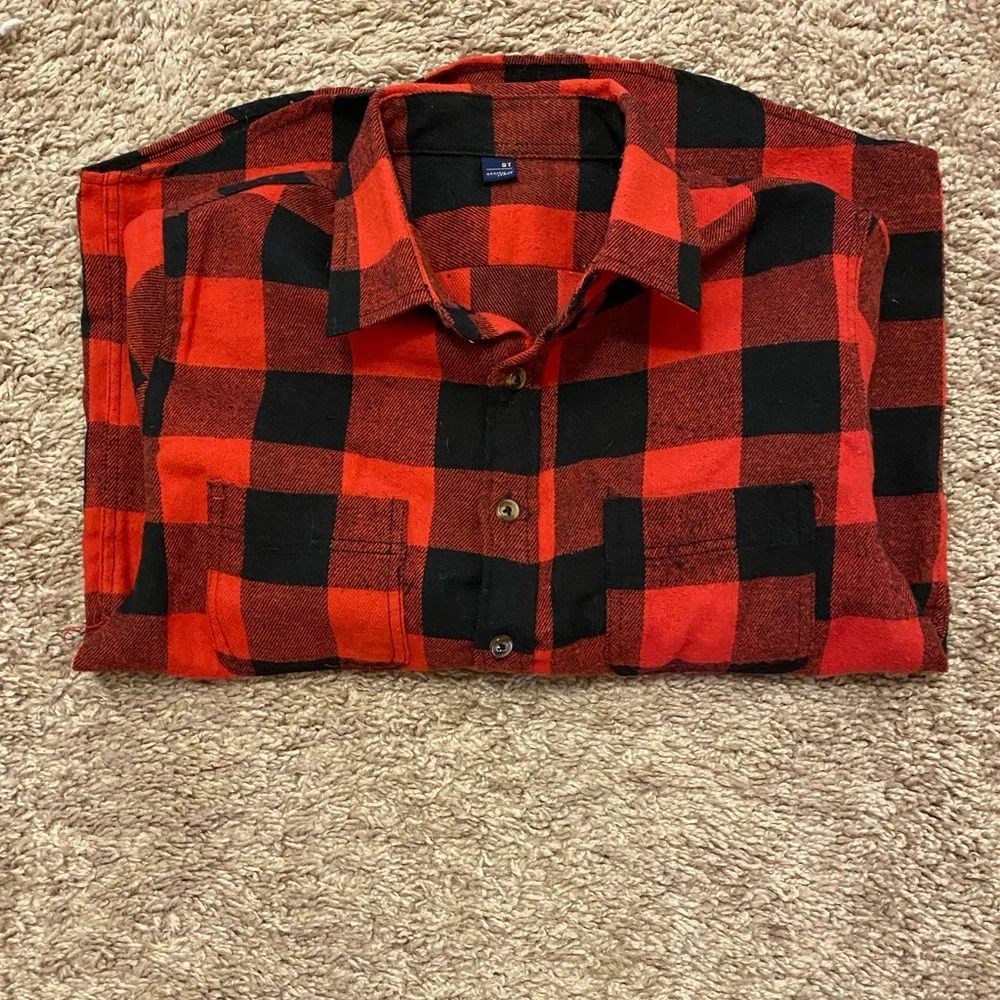 PLAID Long Sleeve button up shirt Red and black Boys size 8✨Like New✨ very nice - Picture 3 of 6